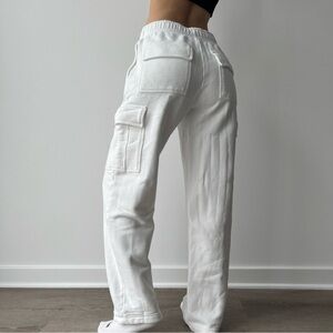 Aritzia Tna Cozy Fleece Mega Cargo Oversized Wide-Leg Sweatpants White Size 2XS